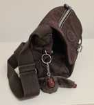 Mala de senhora Kipling catanha