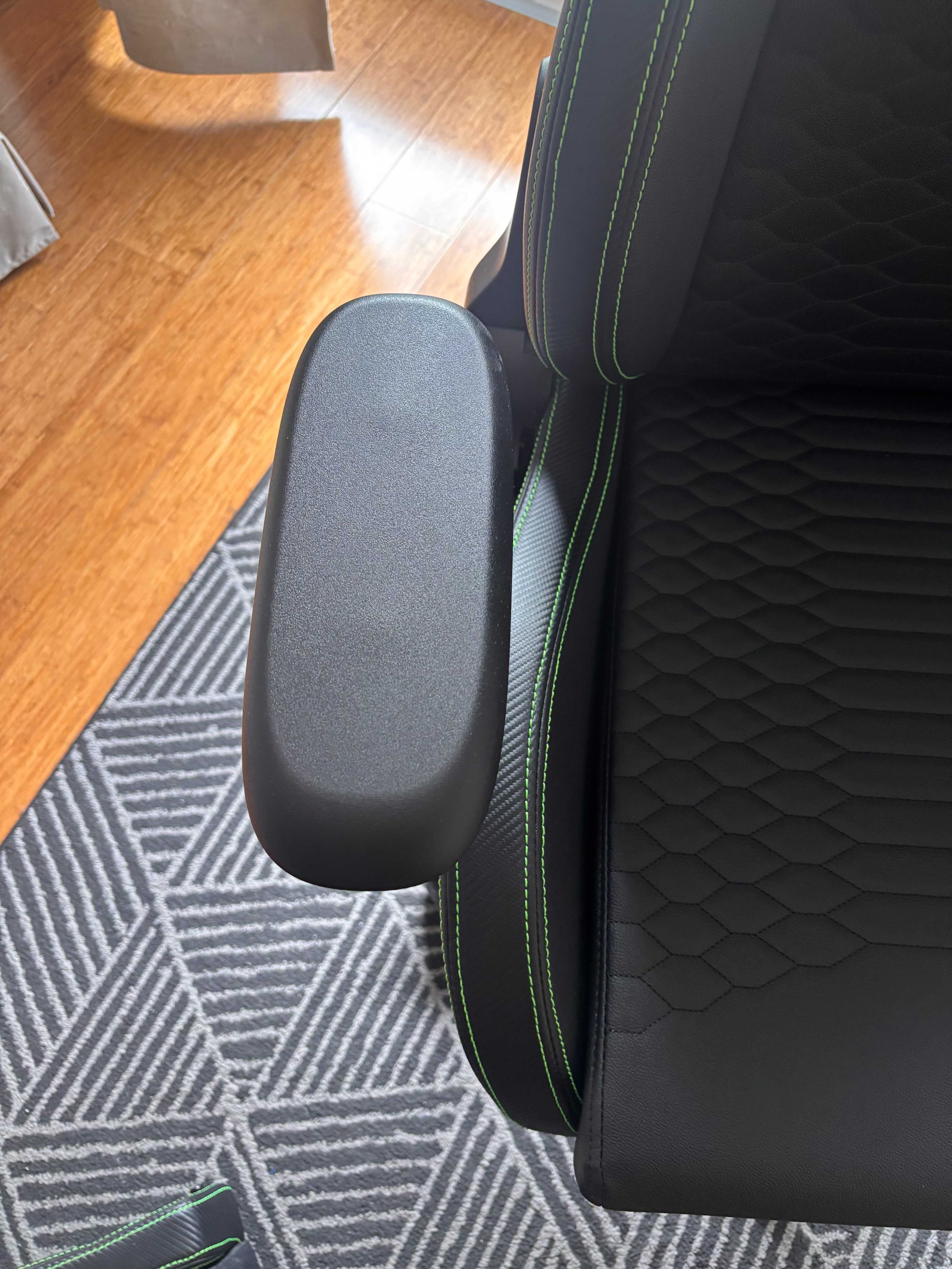 Fotel gamingowy RAZER Iskur X (v1)