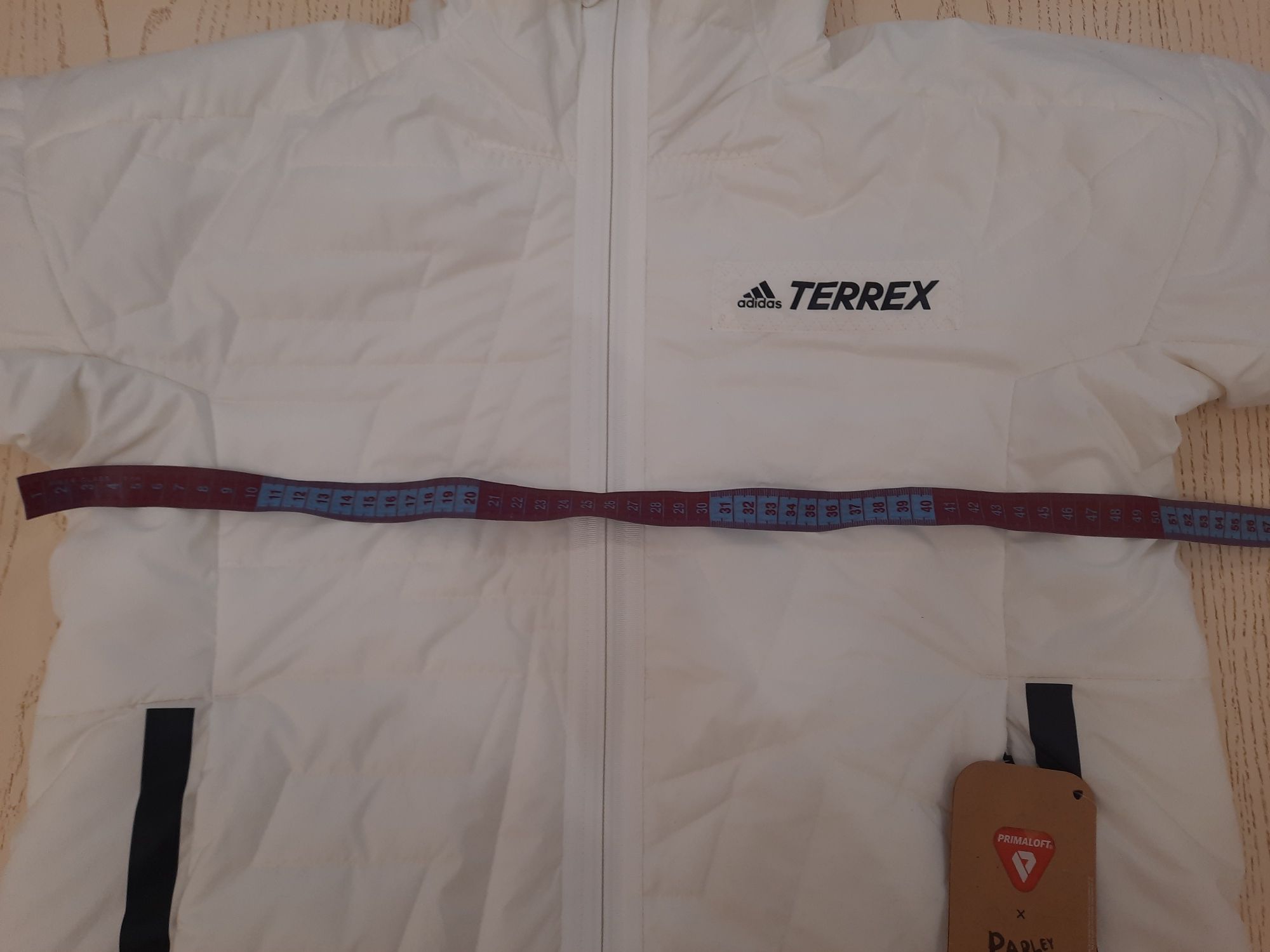 Утеплена куртка  Adidas Terrex Мyshelter Primaloft