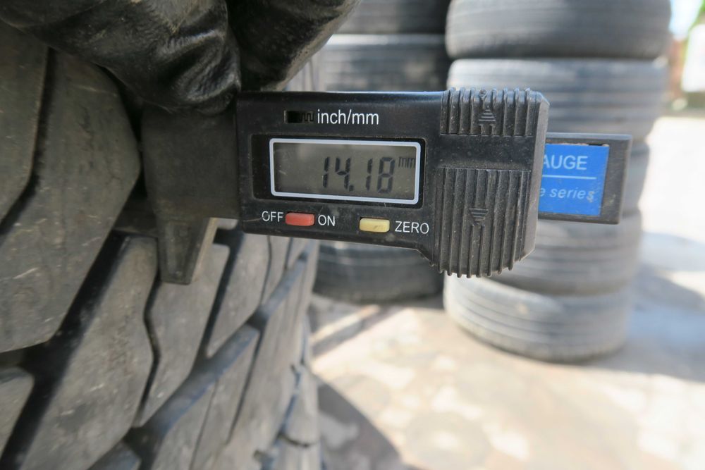 315/70R22.5 Good Year KMAX D GEN-2 / 22-24 r / 12-17mm / 8 szt.