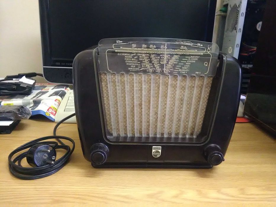 Reparação de Rádios Vintage a Válvulas ou Transístores