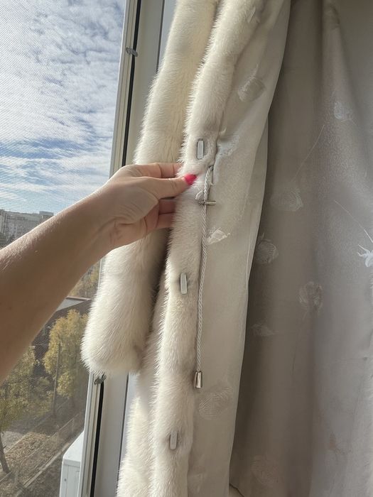 Красивая, нарядная норковая шуба, поперечка!