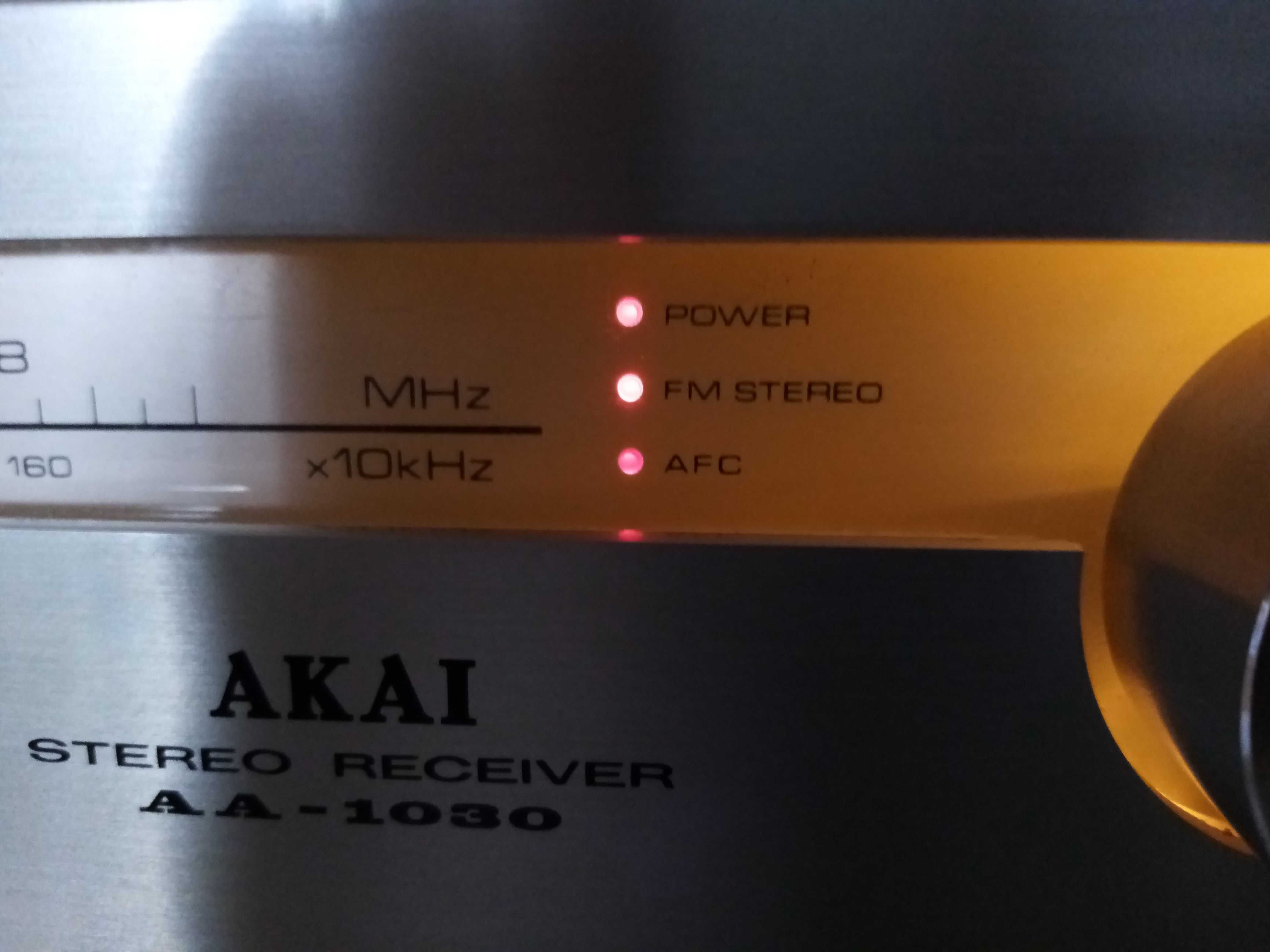 AKAI AA 1030 Amplificador Reciver Muito Bom