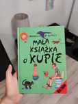 "Mała książka o kupie"