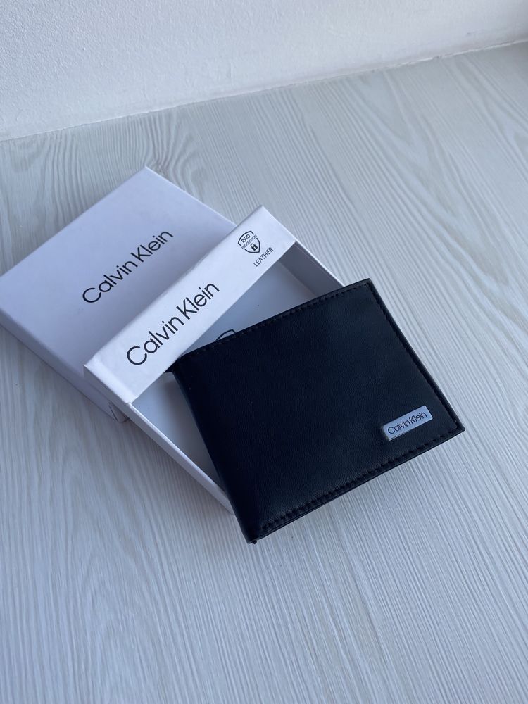Calvin Klein портмоне гаманець кошильок