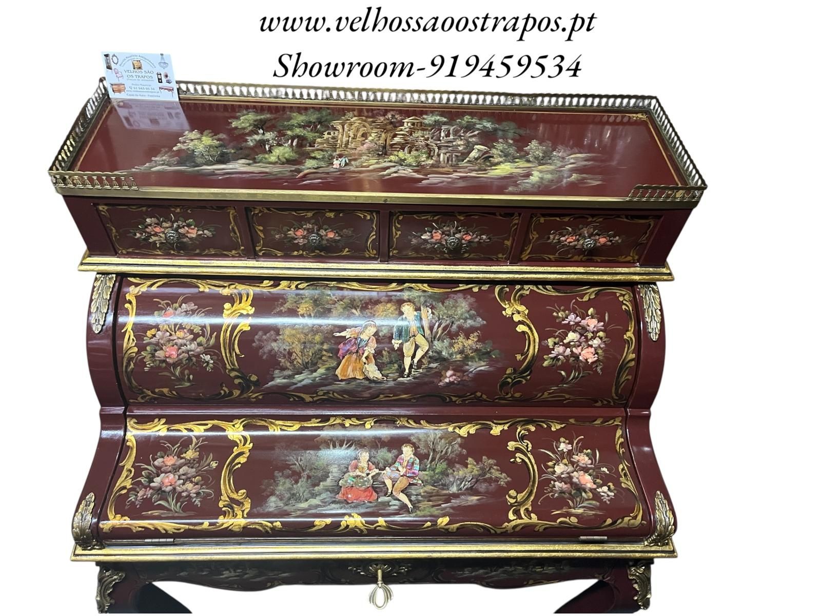 Móvel escrivaninha centenária