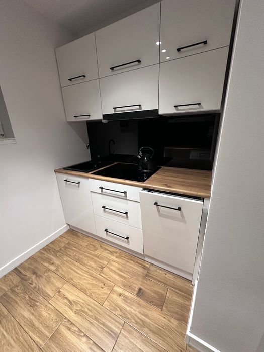 Kawalerka 30m² • Tysiąclecie • ul. Skrzyneckiego • Dostępna od zaraz