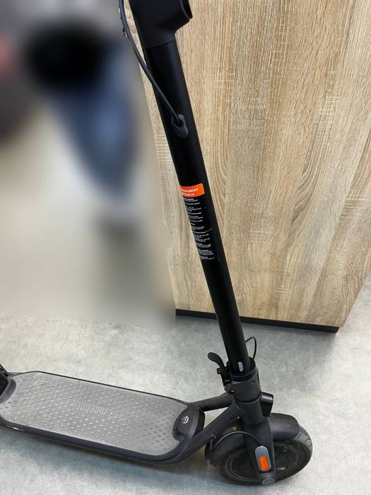 Електросамокат Ninebot Kickscooter F25E II