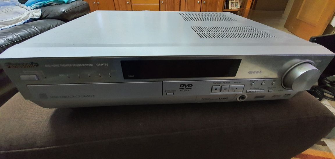 Suround Panasonic DVD 5.1