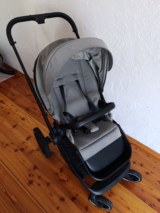 Wózek 2in1 Muuvo Quick 3.0 + gratis fotelik samochodowy i adaptery