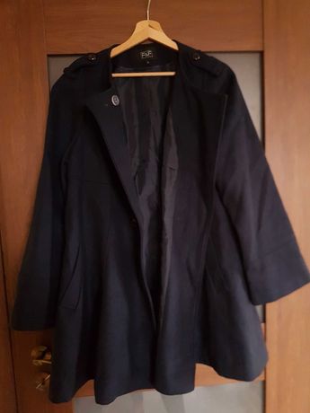 Elegancki płaszcz, F&F, rozmiar 44, rozkloszowany