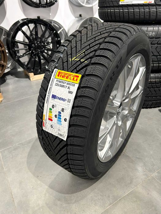 Oryginalne koła zimowe 17 5x112 Audi A4 B8 B9 8W0/601025C