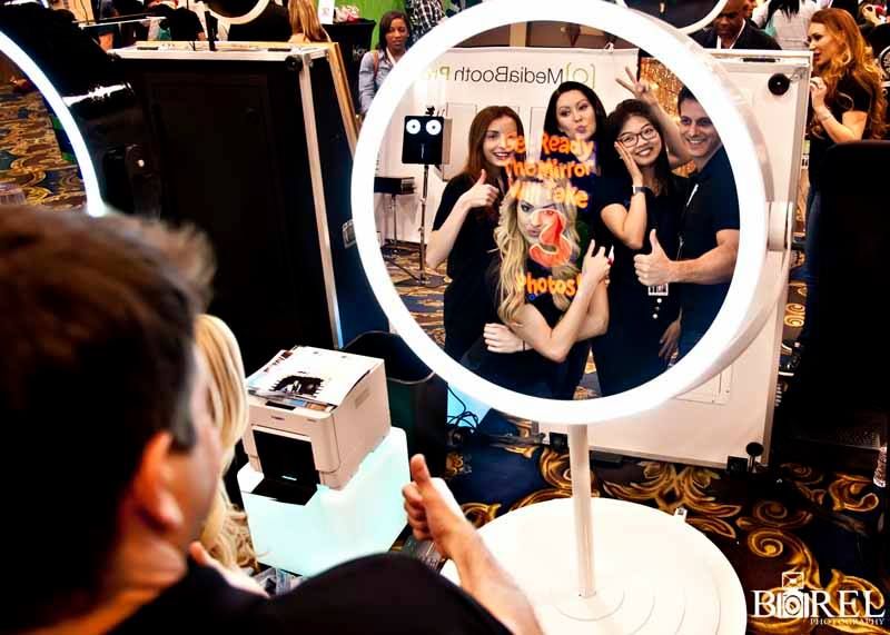 Селфизеркало. Фотодзеркало. Фотобудка