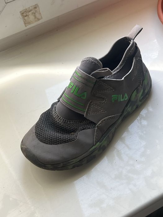 Продам детские кросовки от Nike