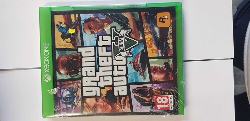 Gra Xbox One Grand Theft Auto V Premium Edition nowa