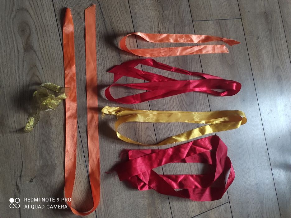 Wstążki różne kolory