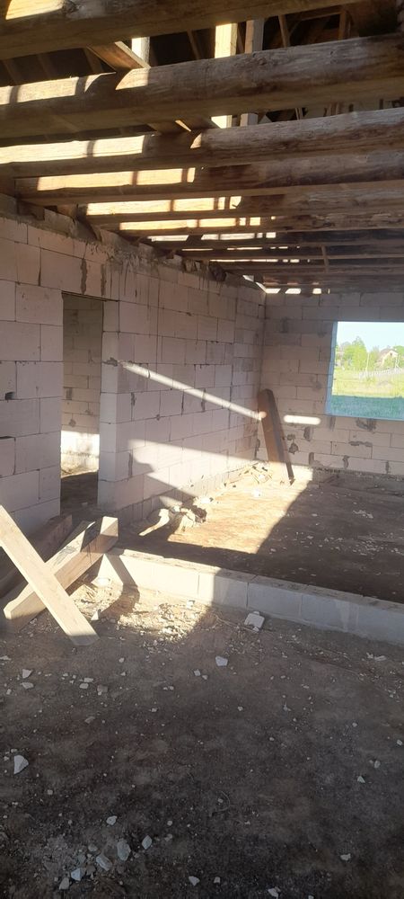 Смт рокітне   продам хату