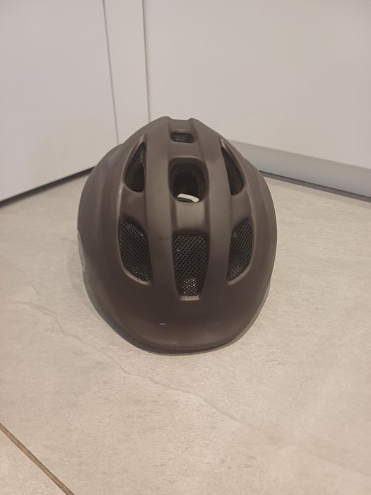 Brązowy dziecięcy kask Bobike One 46-53