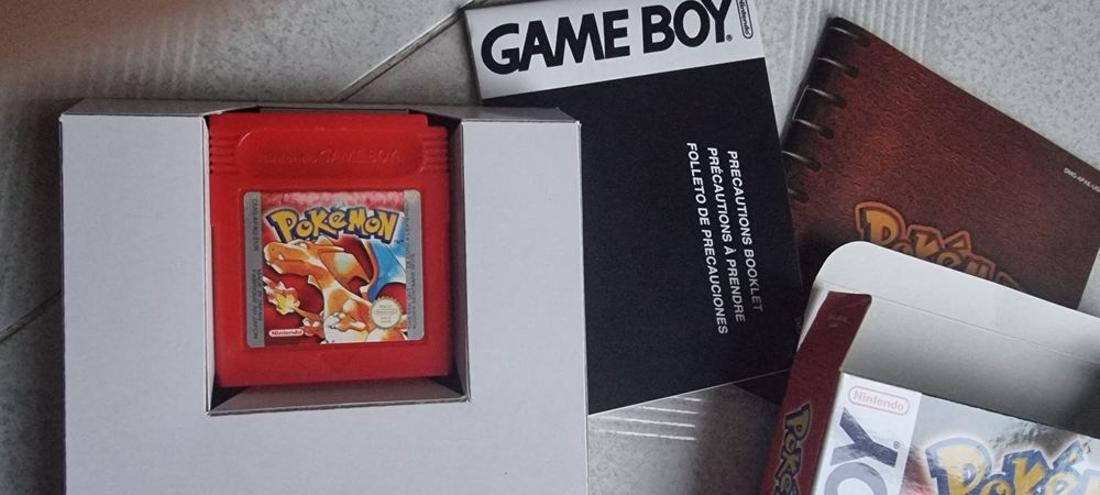 Pokémon  Red  game boy color