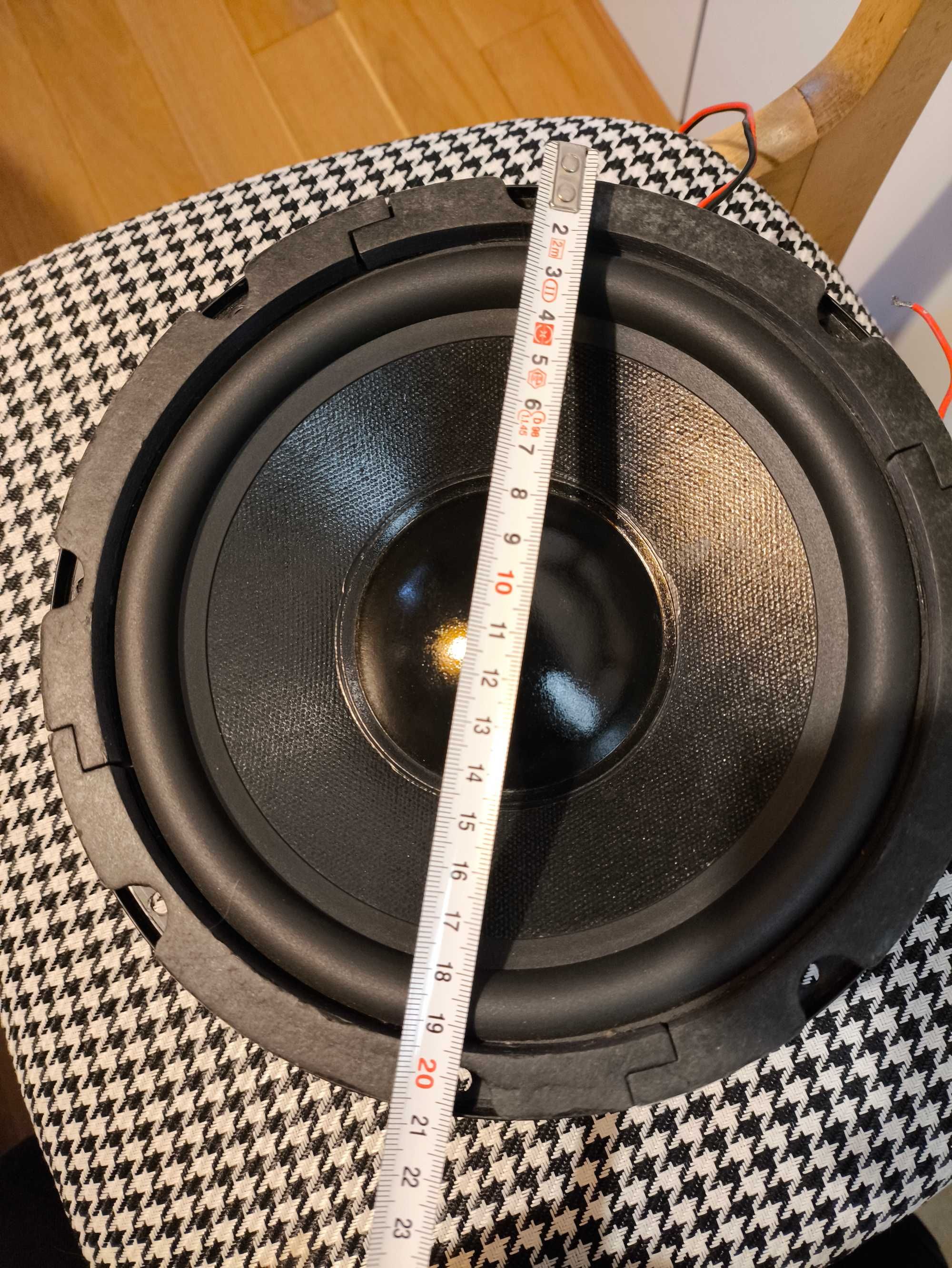 Głośnik niskotonowy cambridge soundworks woofer creative GigaWorks