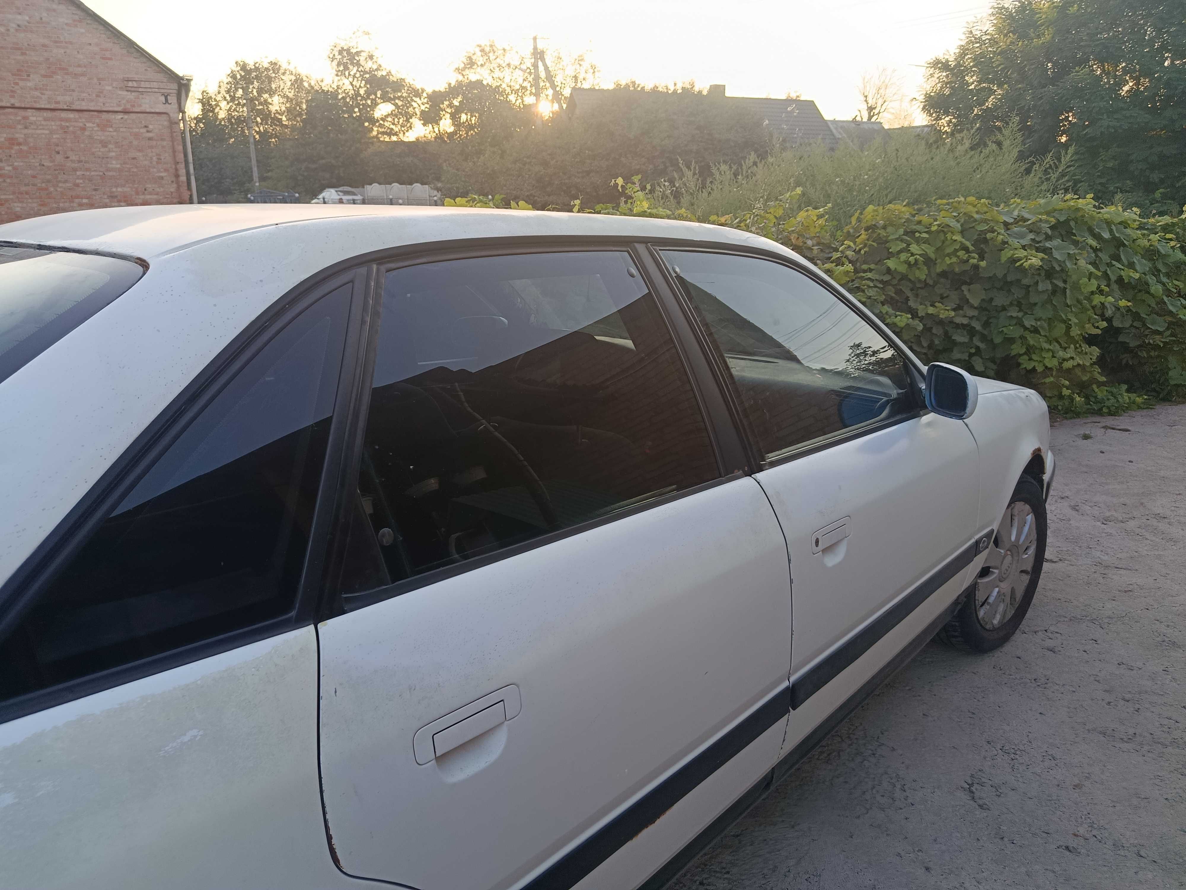 Продам Ауді 100с4