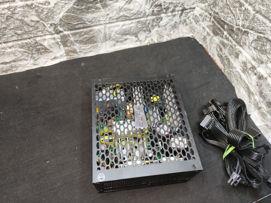 блок живлення Seasonic PRIME Fanless TX-700. Безвентиляторний 700w