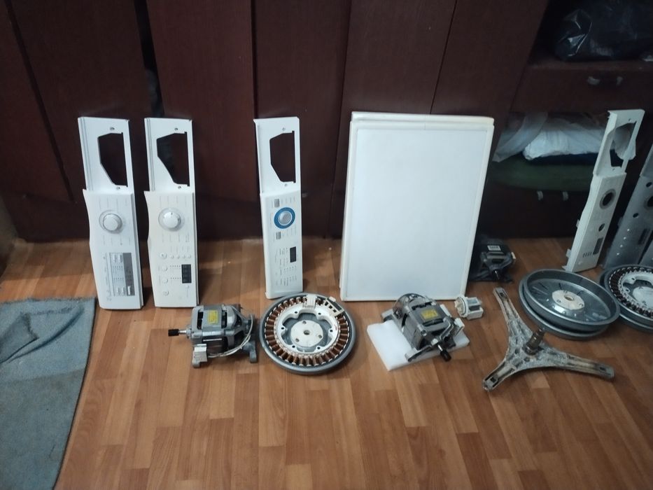 Продам лоткы для стиральной машины lg