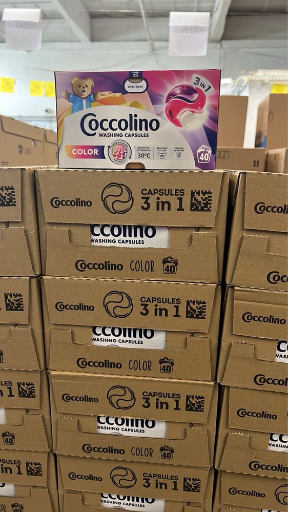 Капсули Coccolino для прання кольорового одягу 40 шт