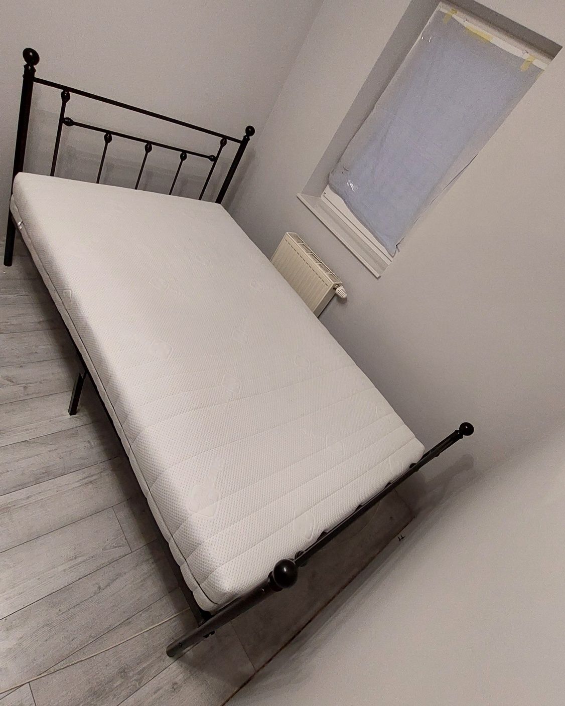 Łóżko metalowe 120 x 200 cm , kolor czarny