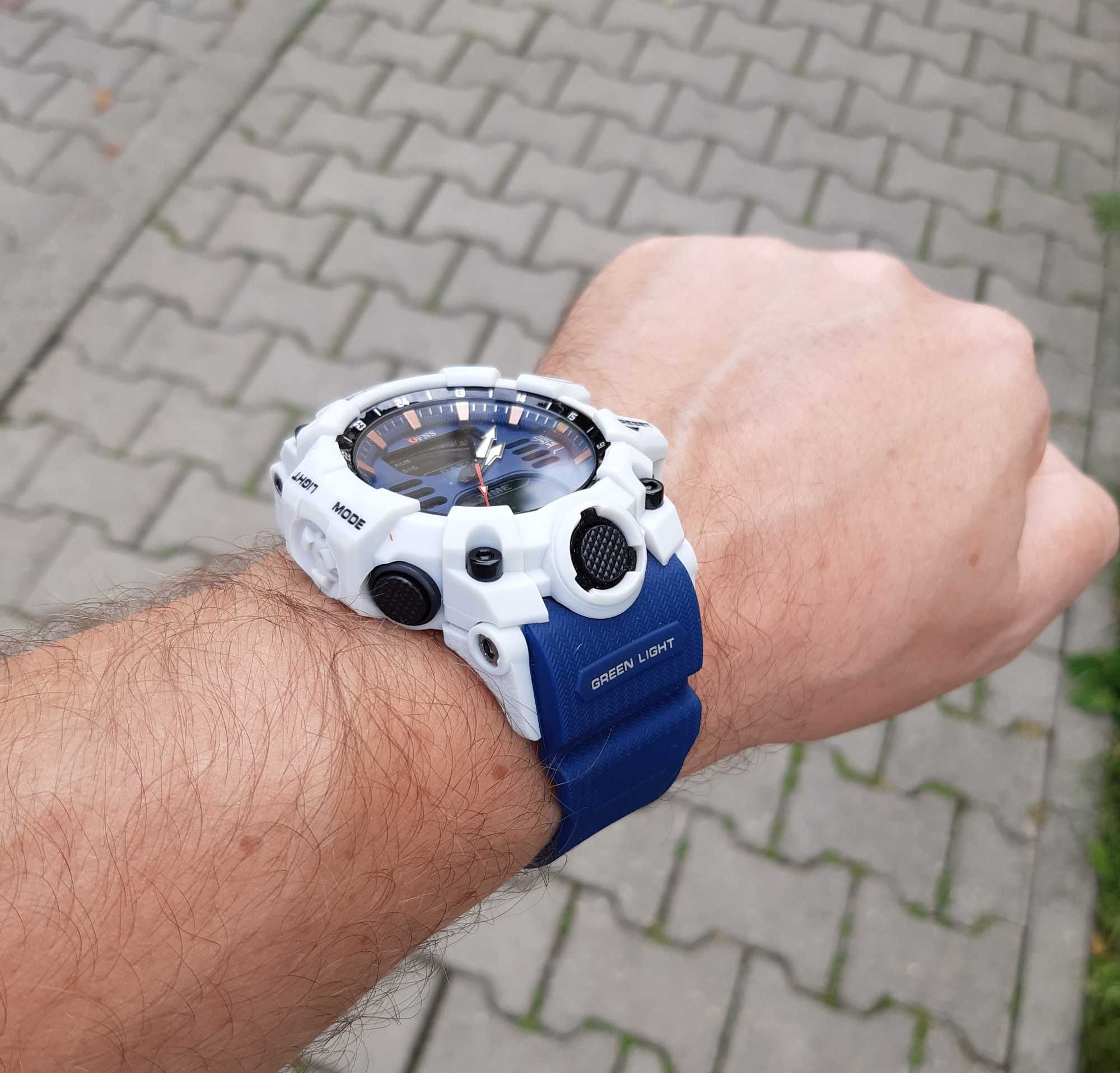 Zegarek elektroniczny OFNS ze wskazówkami wodoodporny WR50 sportowy