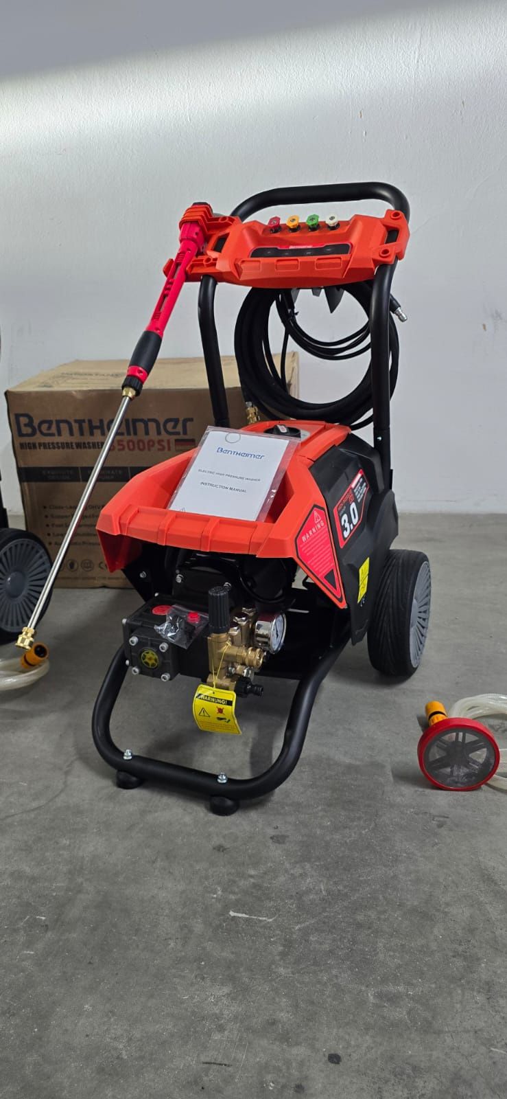 Máquina de lavar a pressão 240bares ELÉCTRICA 3.0kW