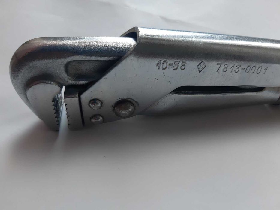 Ключ універсальний трубний розмірами від 10 до 36 мм