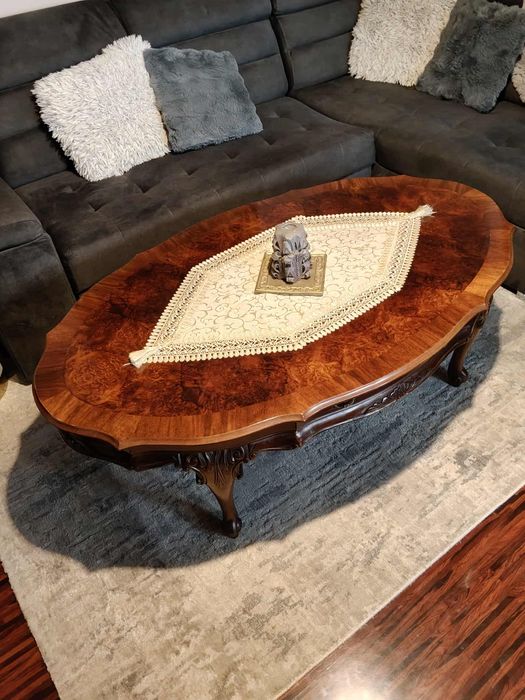 Ława w stylu ludwikowskim