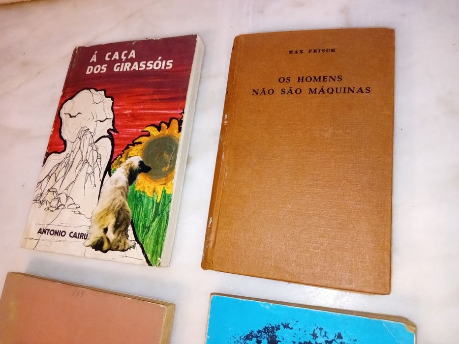 Conjunto de 4 Livros Diversos Antigos