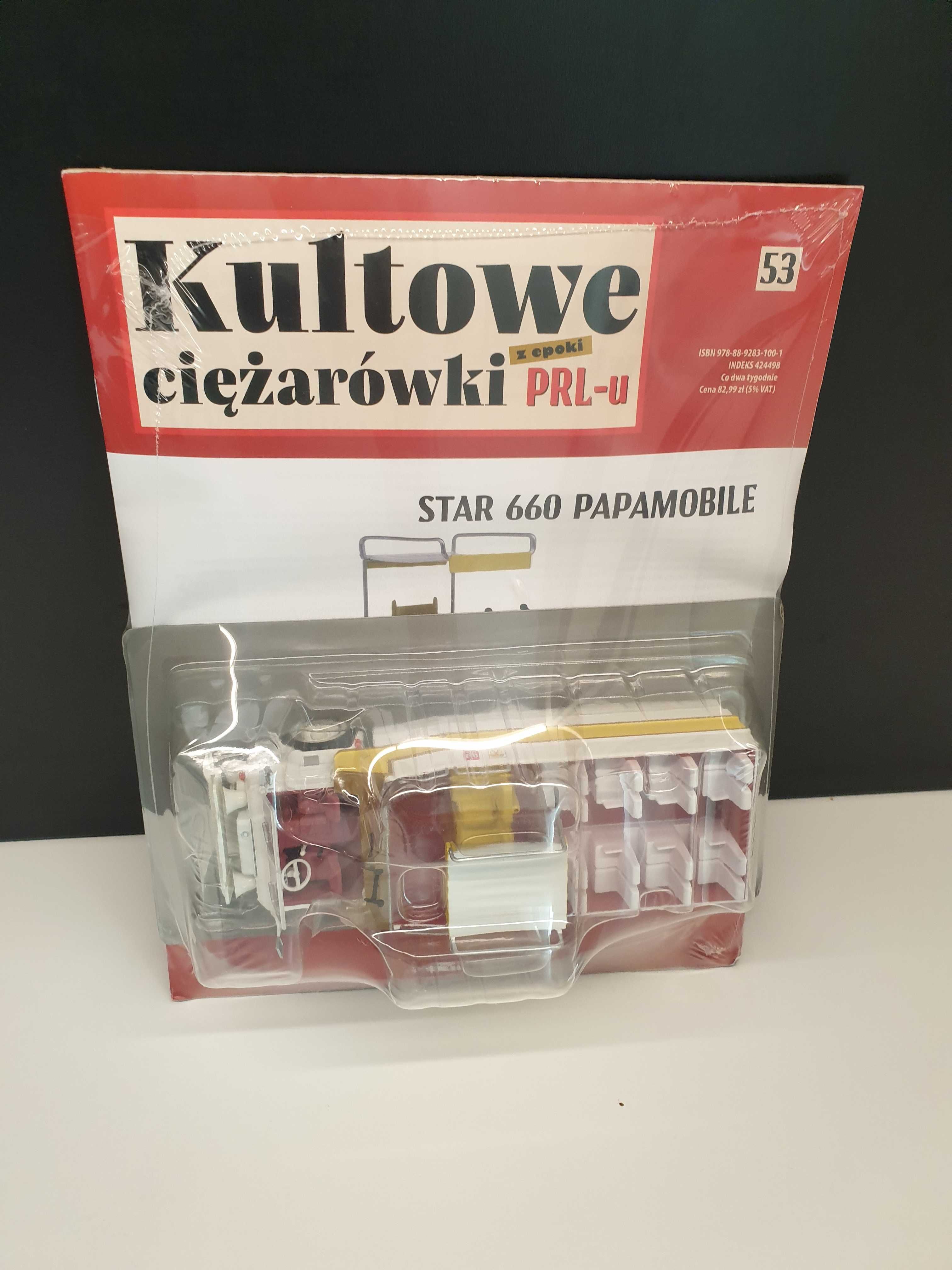 1:43 Star 660 Papamobile model, nie otwierany