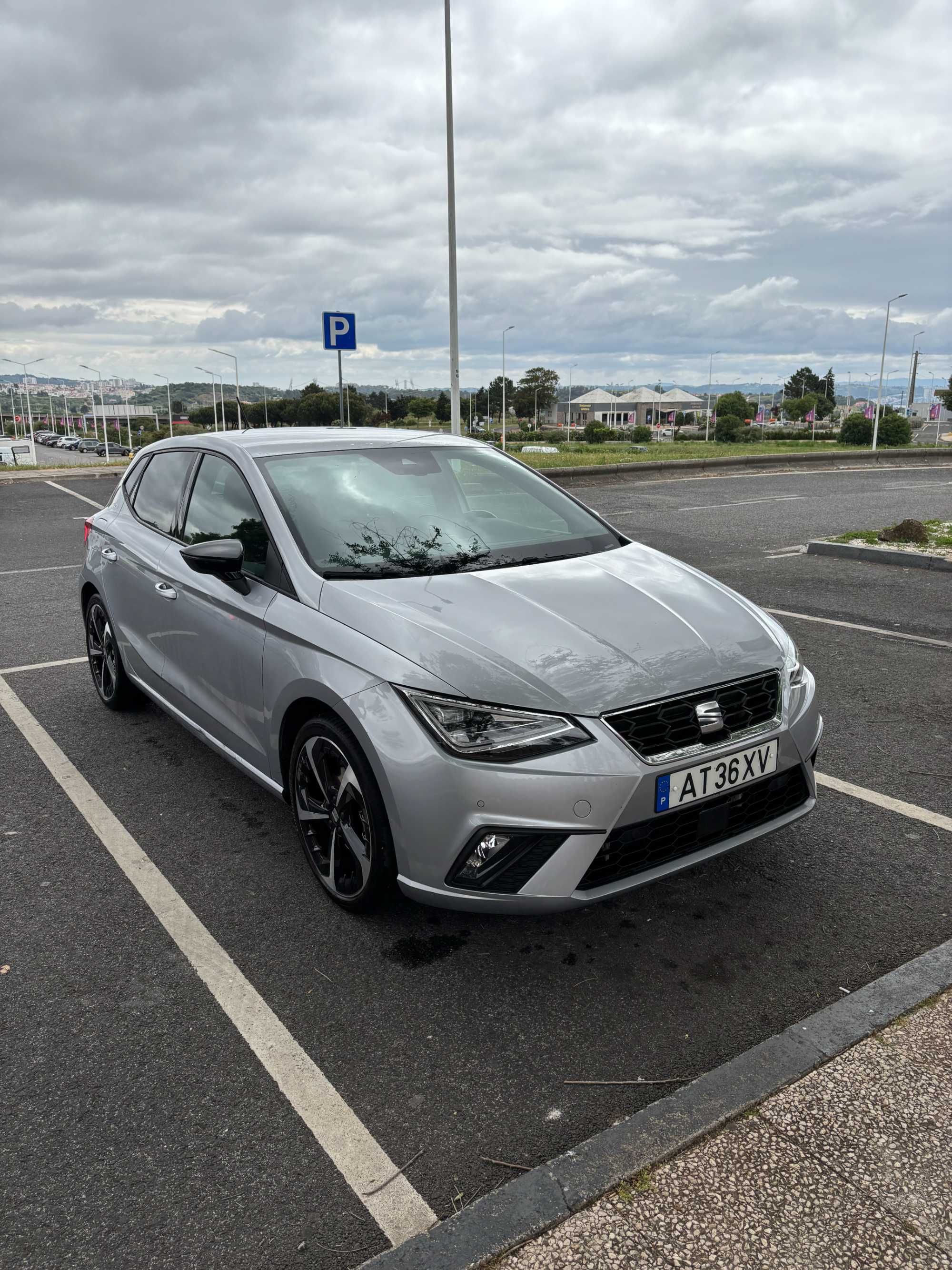 Seat Ibiza FR 1.0 TSI 110CV - 34.000km - Opção de Cessão de Contrato