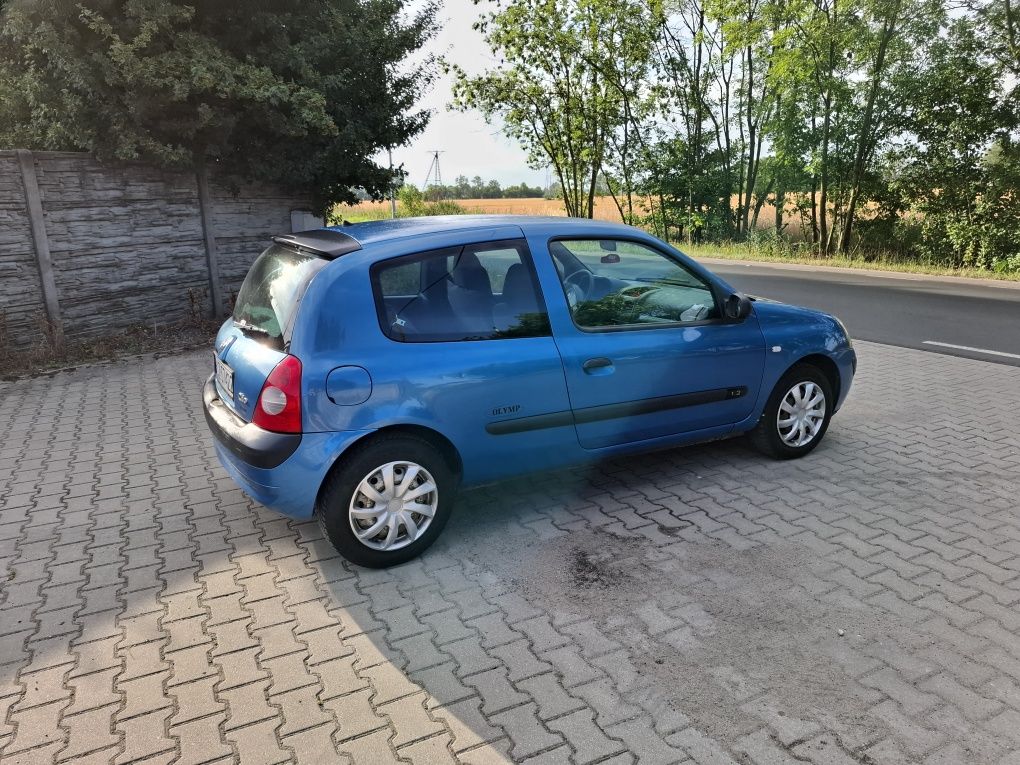 Sprzedam Renault Clio 1.2 klima zadbane