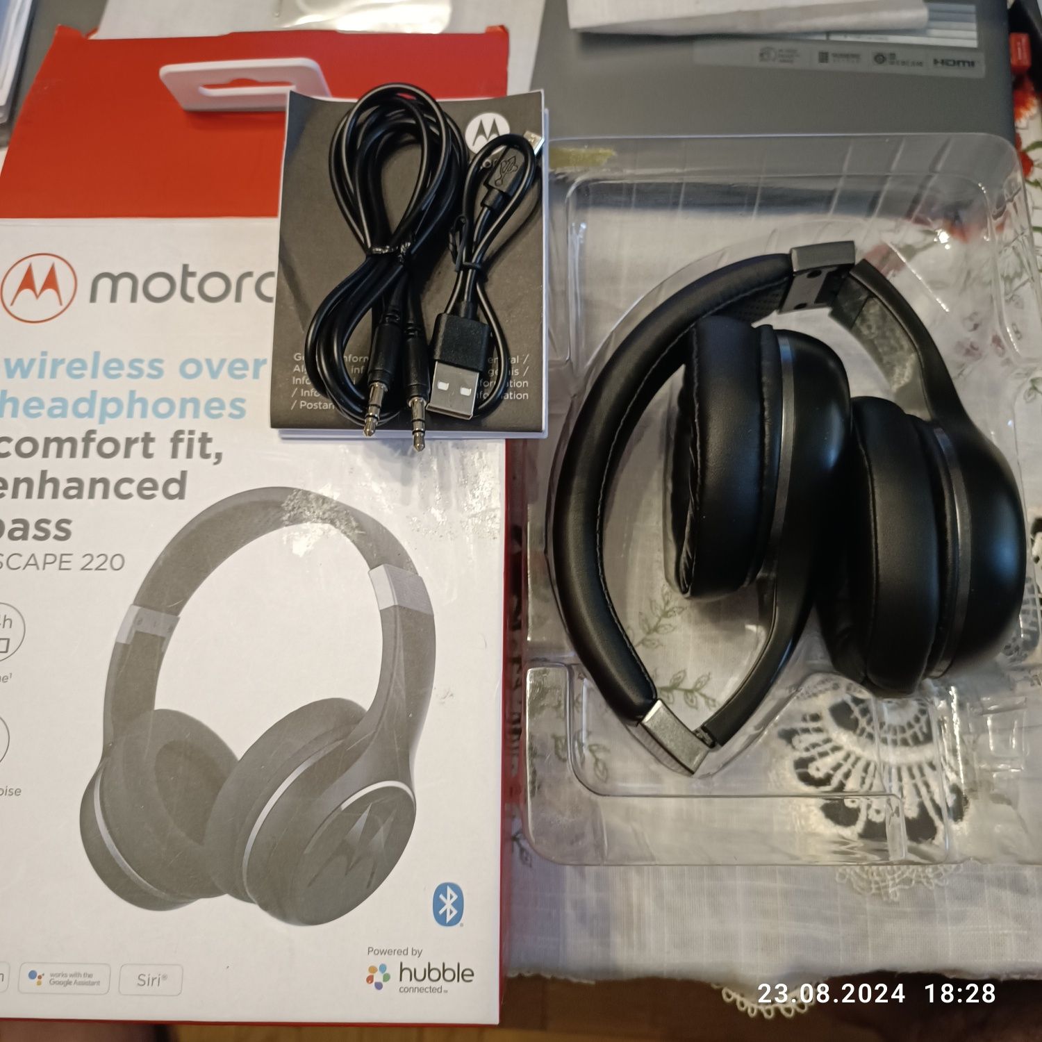 Навушники безпровідні Motorola Escape 220