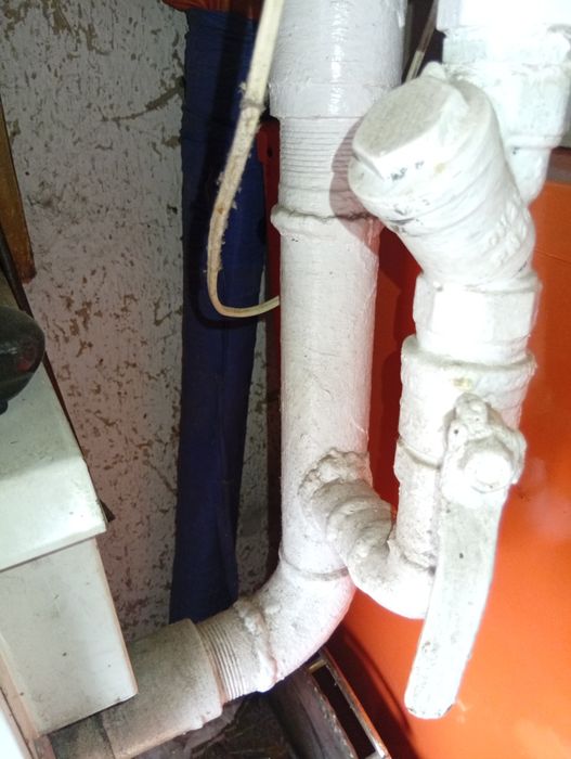 Продам котел СВАРОГ 12 твердотопливный і котел МАЯК16 газовий