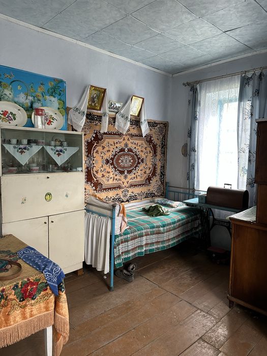 Продається частина будинку 42 м² у с. Комарівці, Вінницька обл.