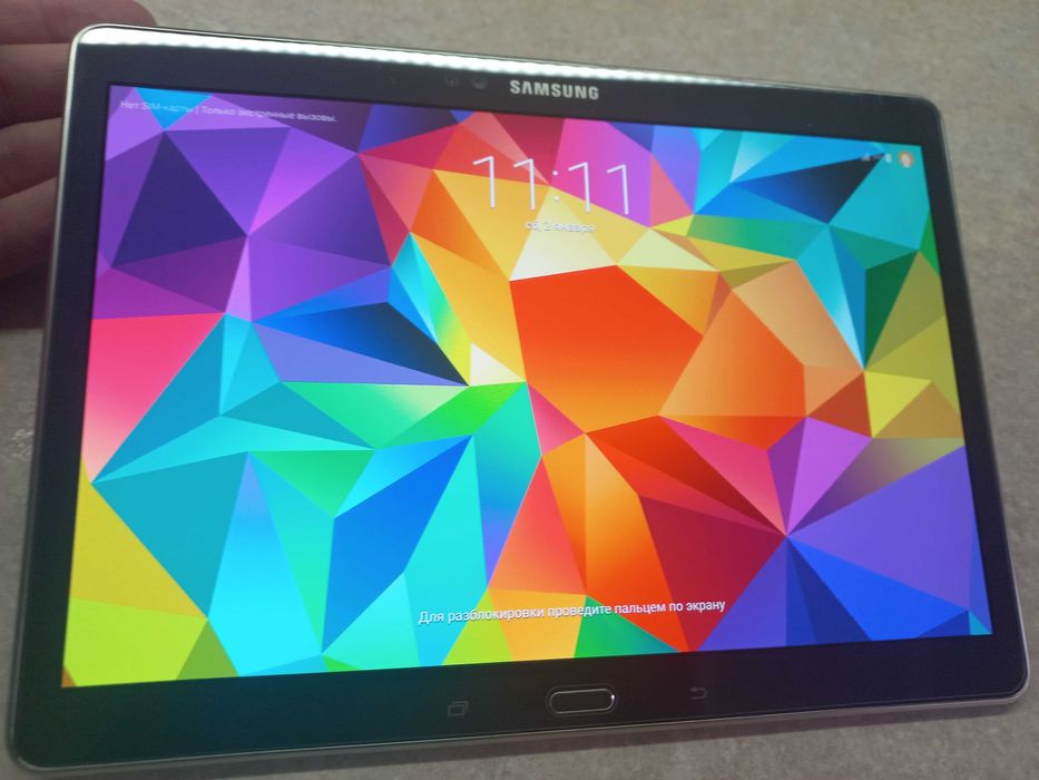 Планшет Samsung 10 дюйм! Оригінал у відмінному стані!