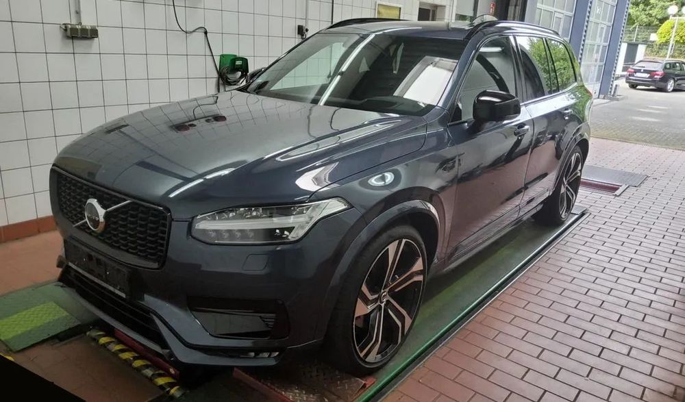 Volvo XC 90 LEASING FV23% R-Des B5 D 250KM 4x4 - H&K, Pneumatyk, Pano, Kamera, 7os