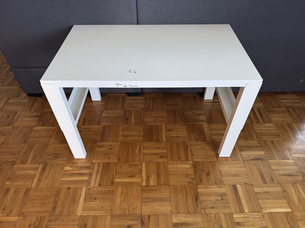 Biurko ikea z regulowana wysokością