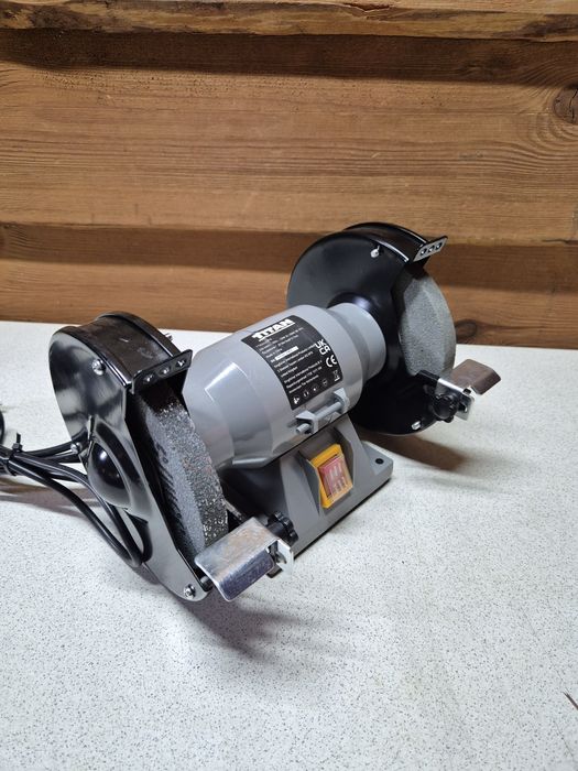 Titan Szlifierka Stołowa 150w