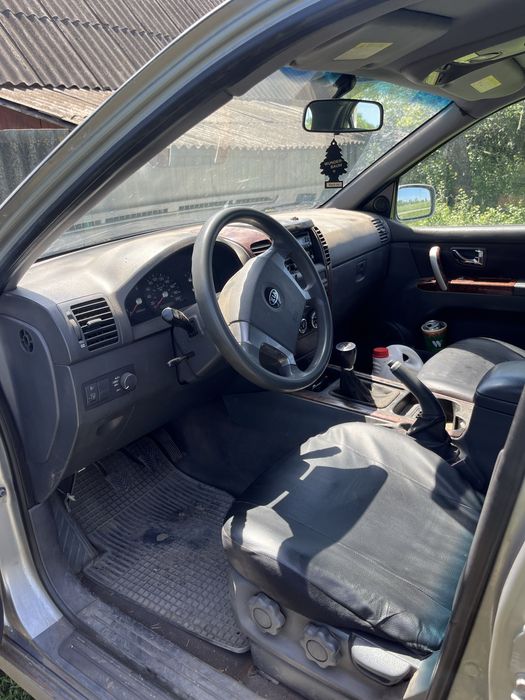 KIA SORENTO 2.5 дизель
