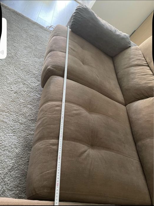 Sofa com chaise longue