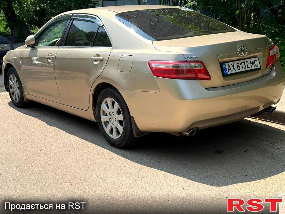 TOYOTA Camry 3.5