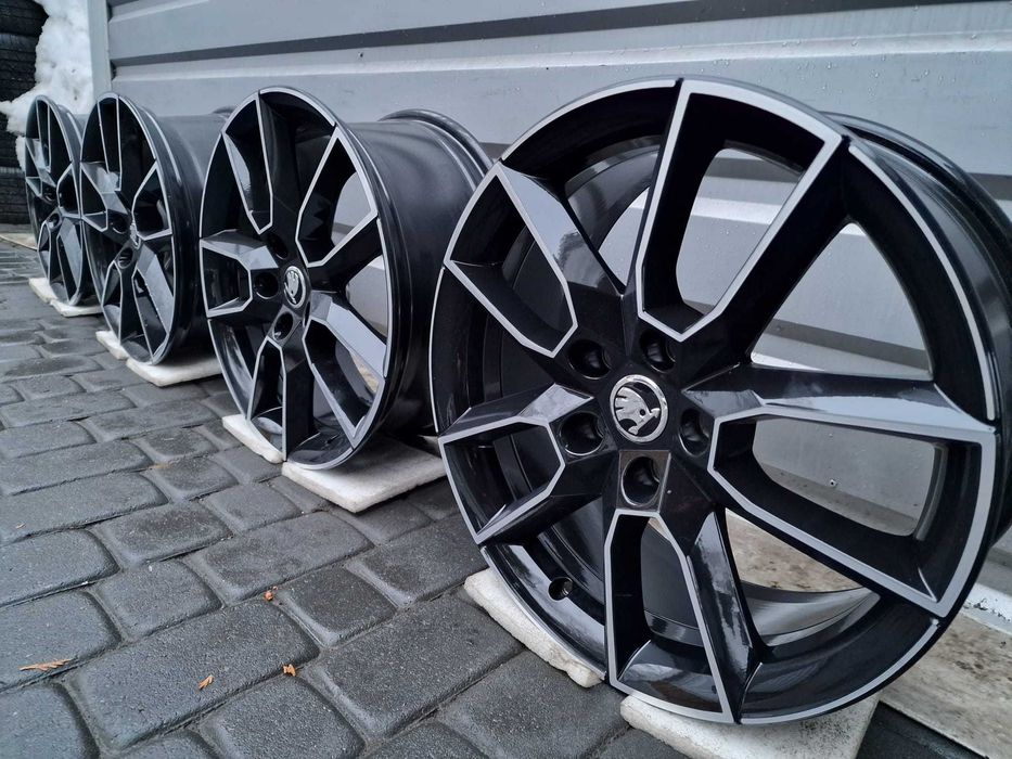 Oryginalne Felgi Skoda 18" Skoda Superb Octavia Audi VW Golf Seat Leon