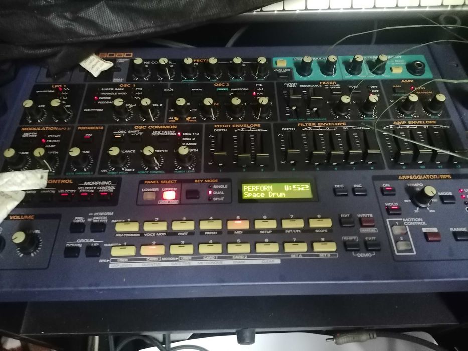 Sintetizador Roland Jp-8080