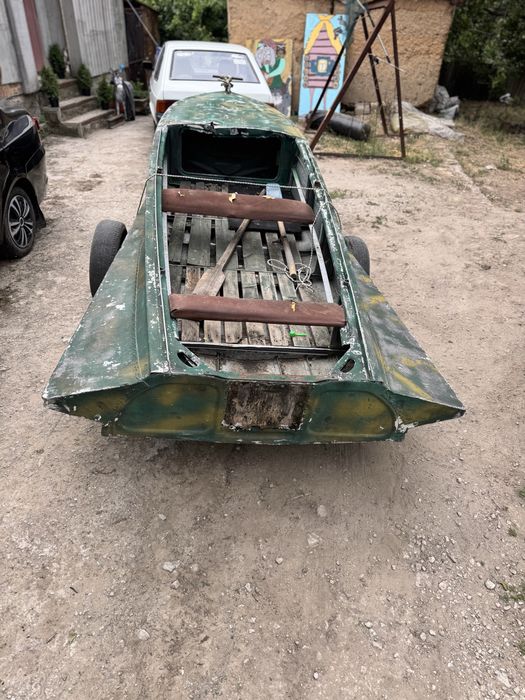 Лодка южанка с документами